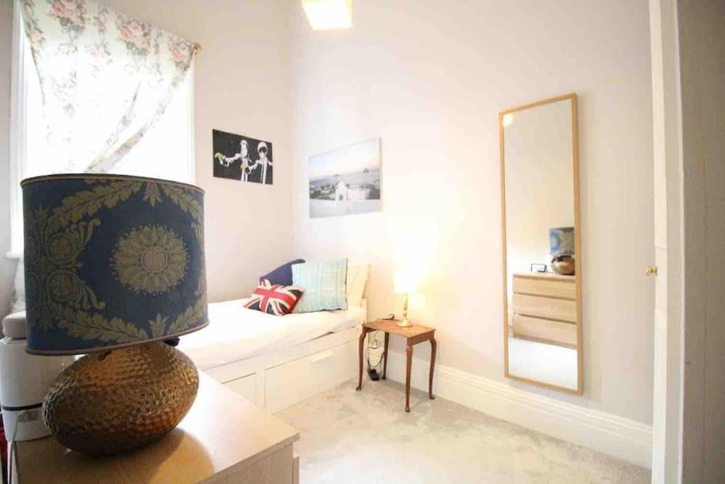Wonderful Apartment In Earl'S Court London Eksteriør bilde